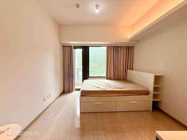 Wong Chuk Hang - The Southside Phase 1 Southland Tower 2B 02