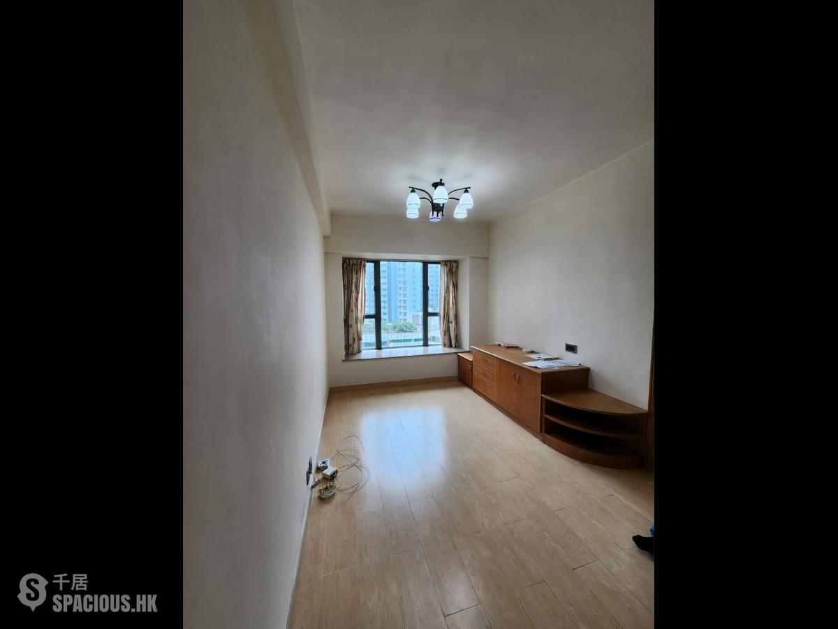 Tai Kok Tsui - Park Avenue 01