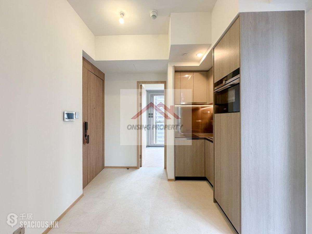 Sai Ying Pun - 9 Eastern Street 01