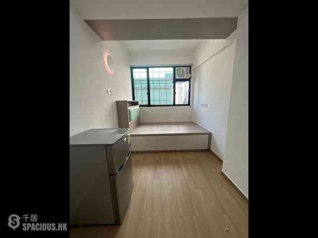 Tsim Sha Tsui - Mirador Mansion 01