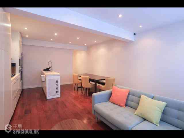 Sheung Wan - Sze Yap Building 02