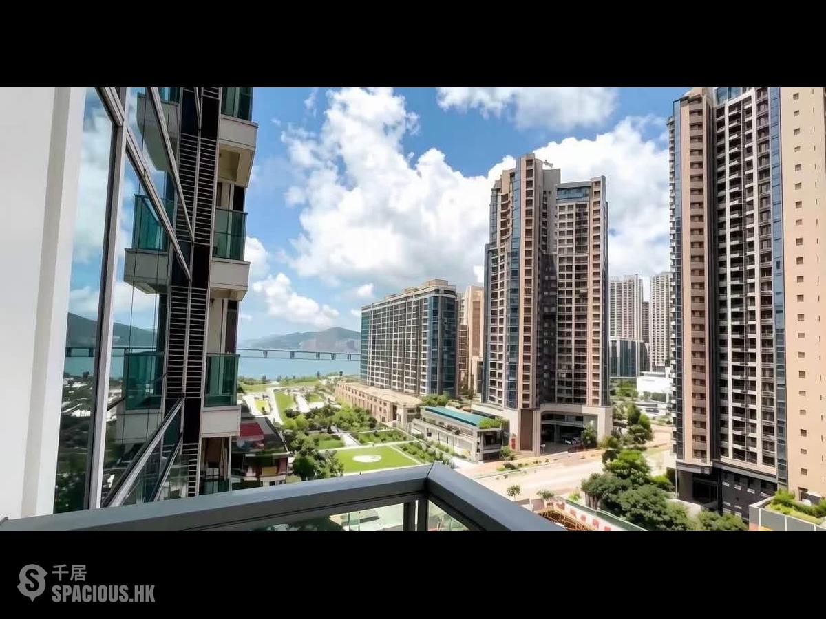 Tseung Kwan O - The Parkside 01