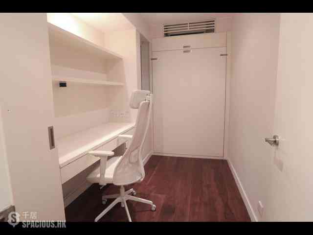 Sheung Wan - Sze Yap Building 09