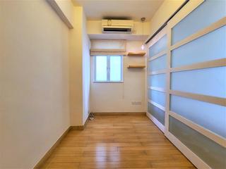 Sheung Wan - Lee Fung Building 02