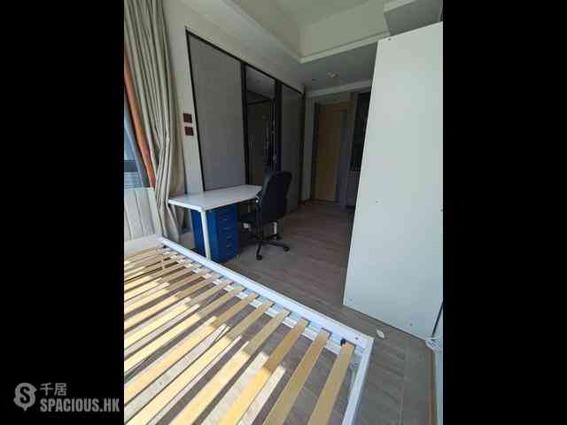 Sai Ying Pun - One・Artlane 01
