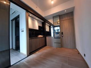 Sai Ying Pun - Two・Artlane 04
