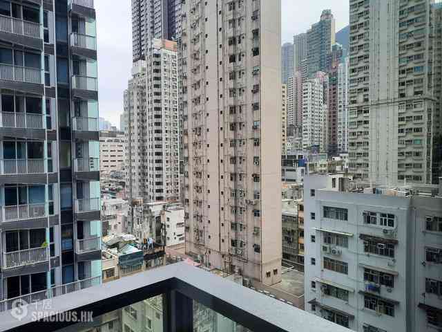 Sai Ying Pun - Two・Artlane 05