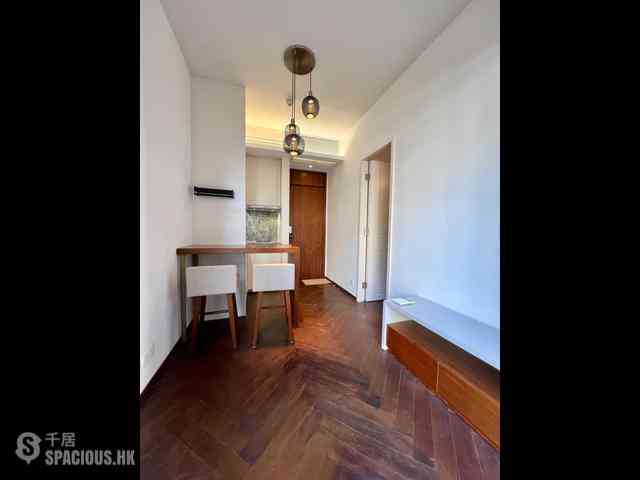 Shek Tong Tsui - One South Lane 03