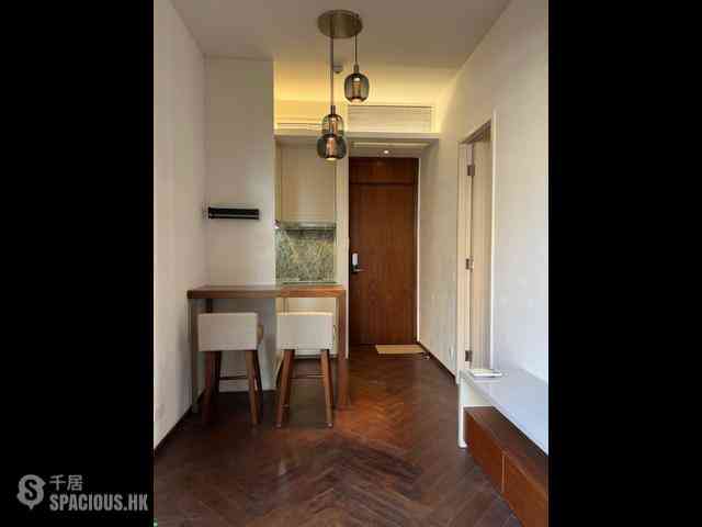 Shek Tong Tsui - One South Lane 05