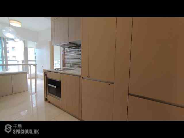 Sai Ying Pun - King's Hill 10