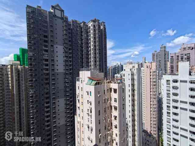 Sai Ying Pun - 63, Pokfulam 03
