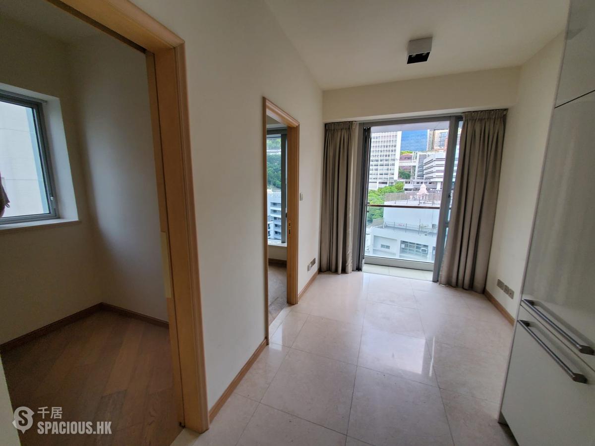 Sai Ying Pun - 63, Pokfulam 01