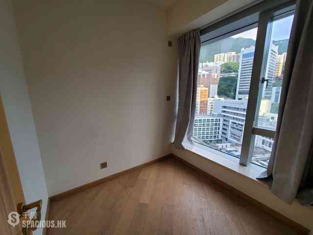 Sai Ying Pun - 63, Pokfulam 04
