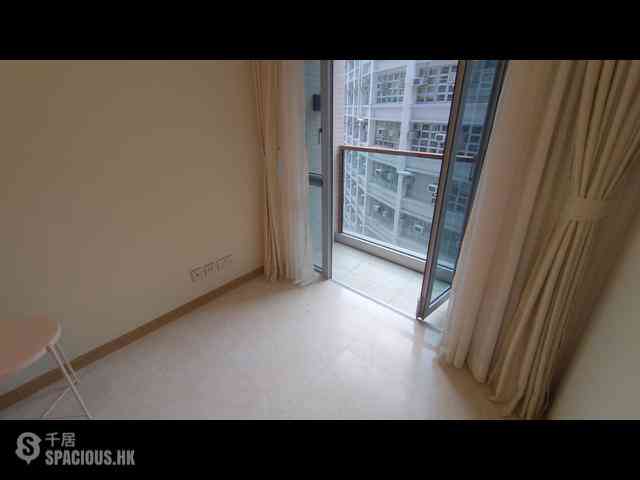 Sai Ying Pun - 63, Pokfulam 06