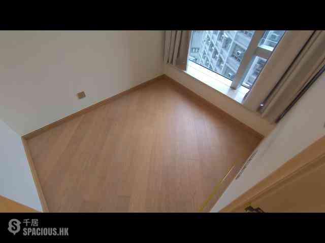 Sai Ying Pun - 63, Pokfulam 10