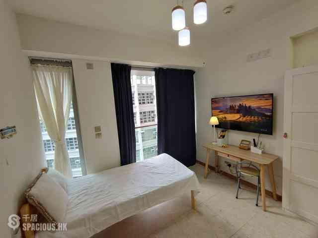 Sai Ying Pun - 63, Pokfulam 06