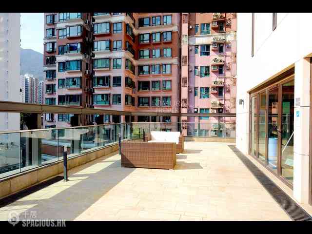 Shau Kei Wan - EAST 17 26