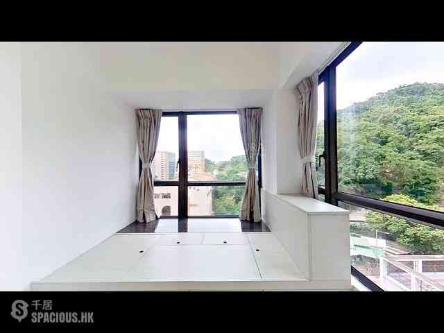 Shau Kei Wan - EAST 17 11