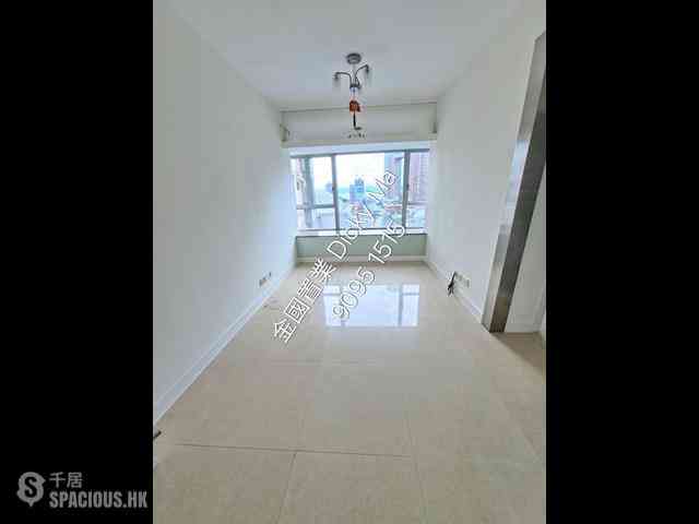 Tsim Sha Tsui - The Victoria Towers 01