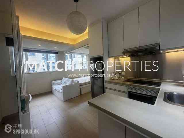 Poho - 176-178, Hollywood Road 01