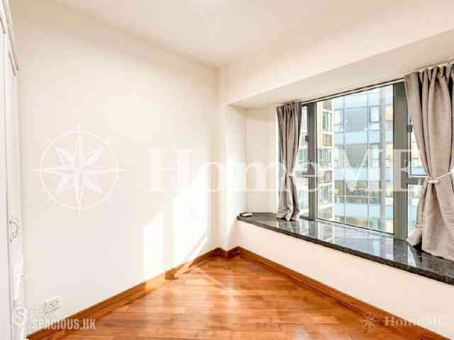 Mid Levels West - 80 Robinson Road 05