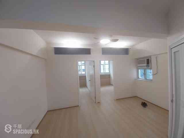 Wan Chai - Tak Wah Mansion 07
