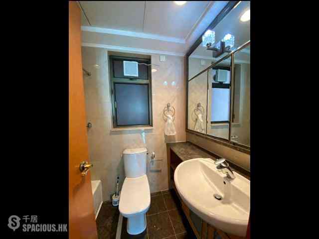 Shek Tong Tsui - The Belcher's Phase 2 Block 8 02