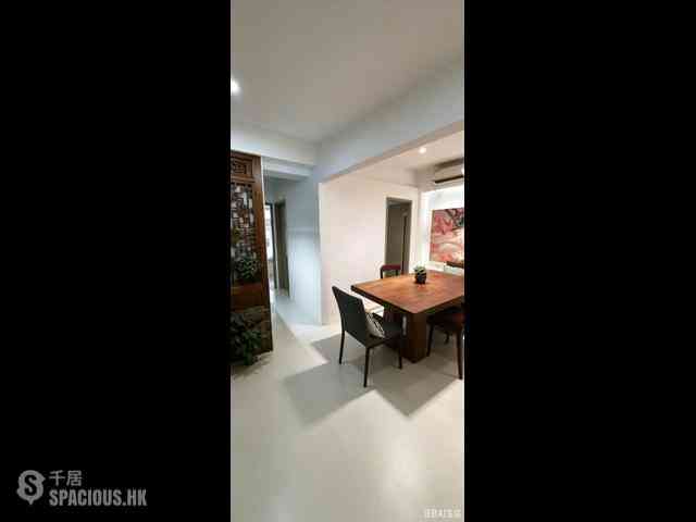 Sheung Wan - HANG LOK BUILDING 01