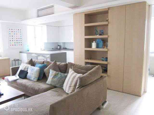 Sai Ying Pun - Ka Fu Building 01