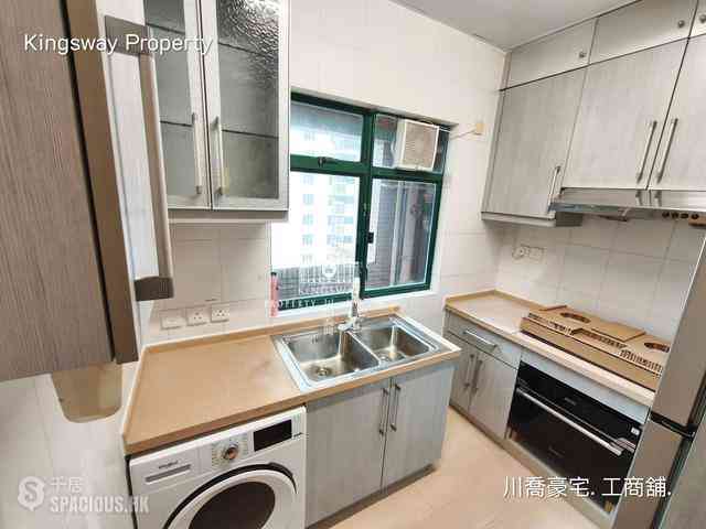 Mid Levels Central - Hillsborough Court 08