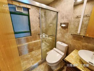Mid Levels Central - Hillsborough Court 09