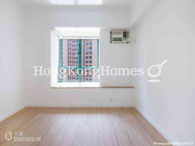Mid Levels Central - Hillsborough Court 06