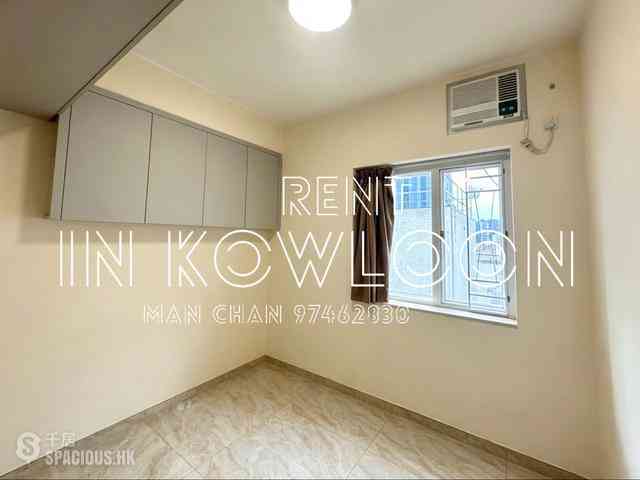 Mong Kok - Sun Hing Building 03