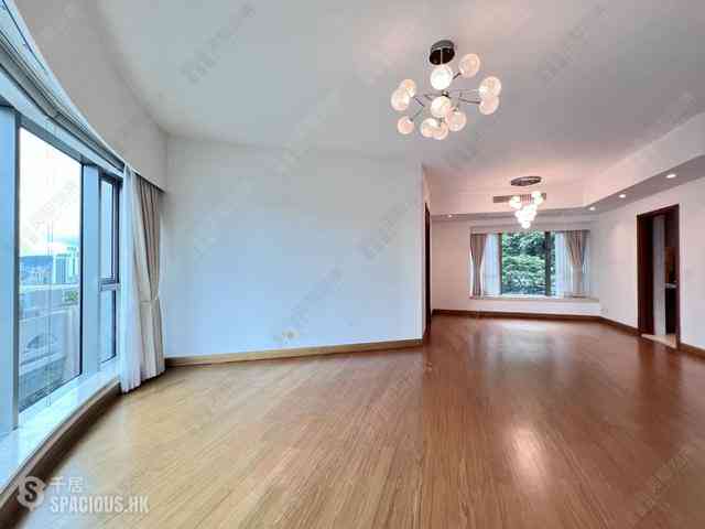 Mid Levels Central - Regence Royale 02