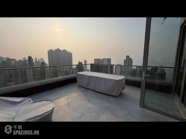Sai Ying Pun - The Summa Block 1 03
