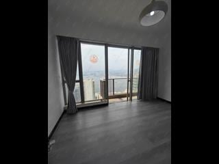 Sai Ying Pun - Island Crest Block 2 05