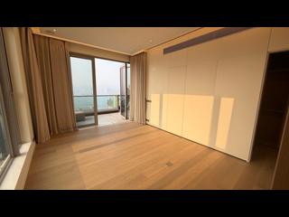 Sai Ying Pun - The Summa Block 1 08