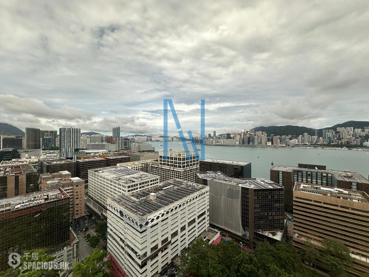 Tsim Sha Tsui East - Railway Plaza 01