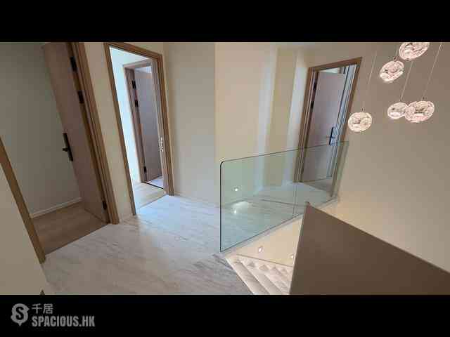 Sai Ying Pun - The Summa Block 1 11