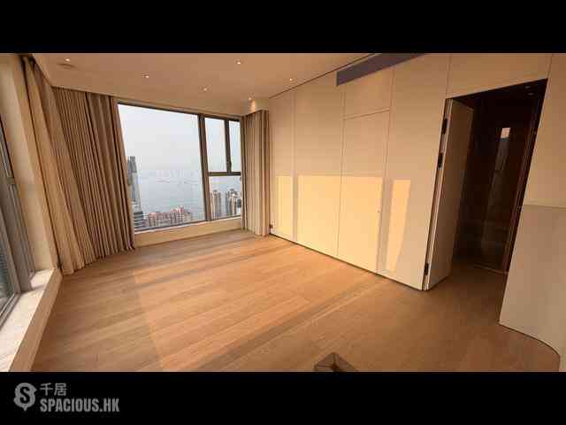 Sai Ying Pun - The Summa Block 1 18