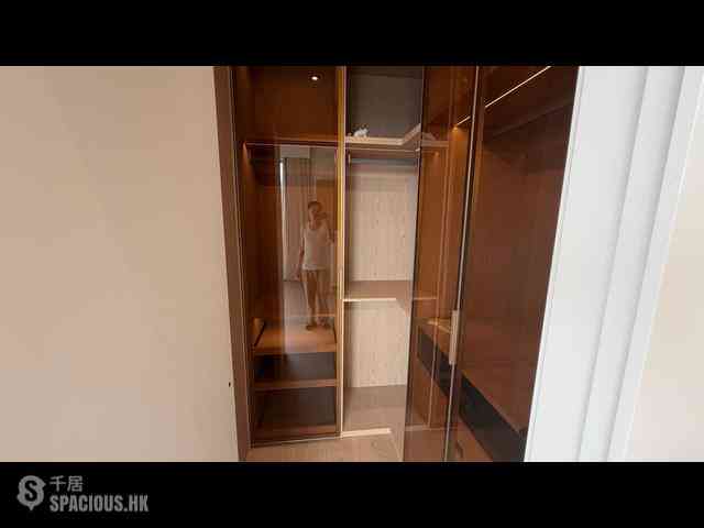 Sai Ying Pun - The Summa Block 1 19