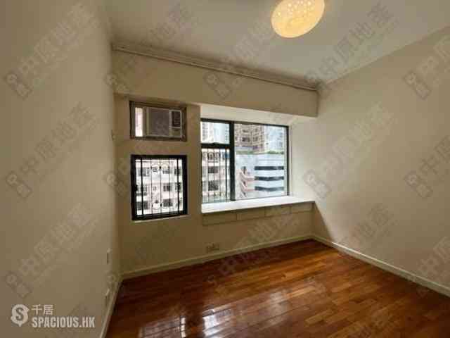 Mid Levels Central - Robinson Place Block 2 05