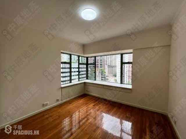 Mid Levels Central - Robinson Place Block 2 13