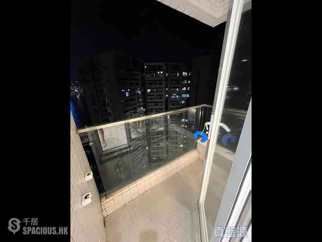 North Point - The Harbourside 09