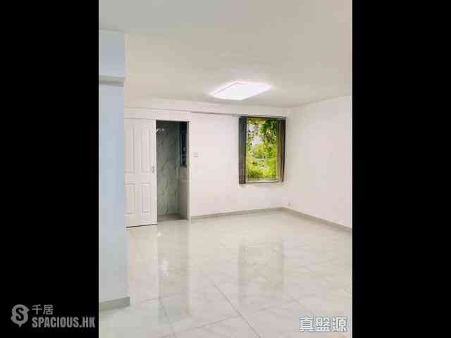 North Point - Tung Fat Building 01