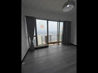 Sai Ying Pun - Island Crest Block 2 05
