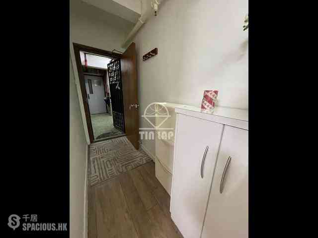 Sheung Wan - 19, Ko Shing Street 06
