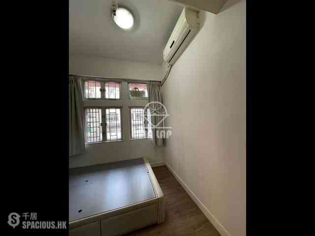 Sheung Wan - 19, Ko Shing Street 08