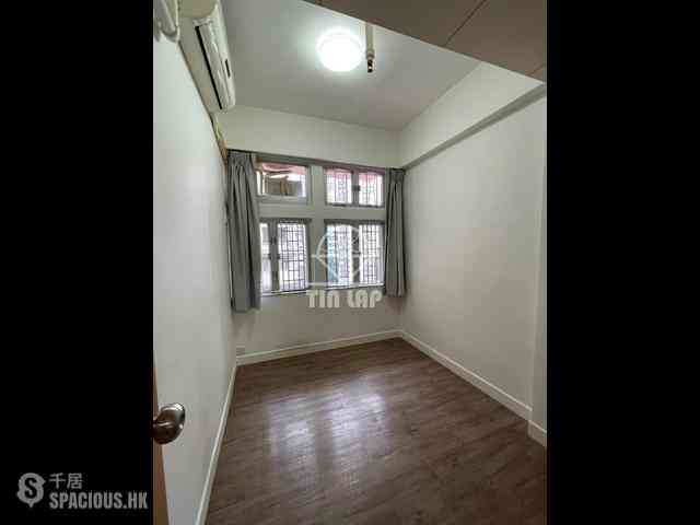 Sheung Wan - 19, Ko Shing Street 12