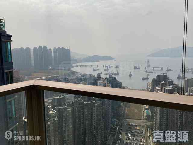 Tseung Kwan O - The Wings 01